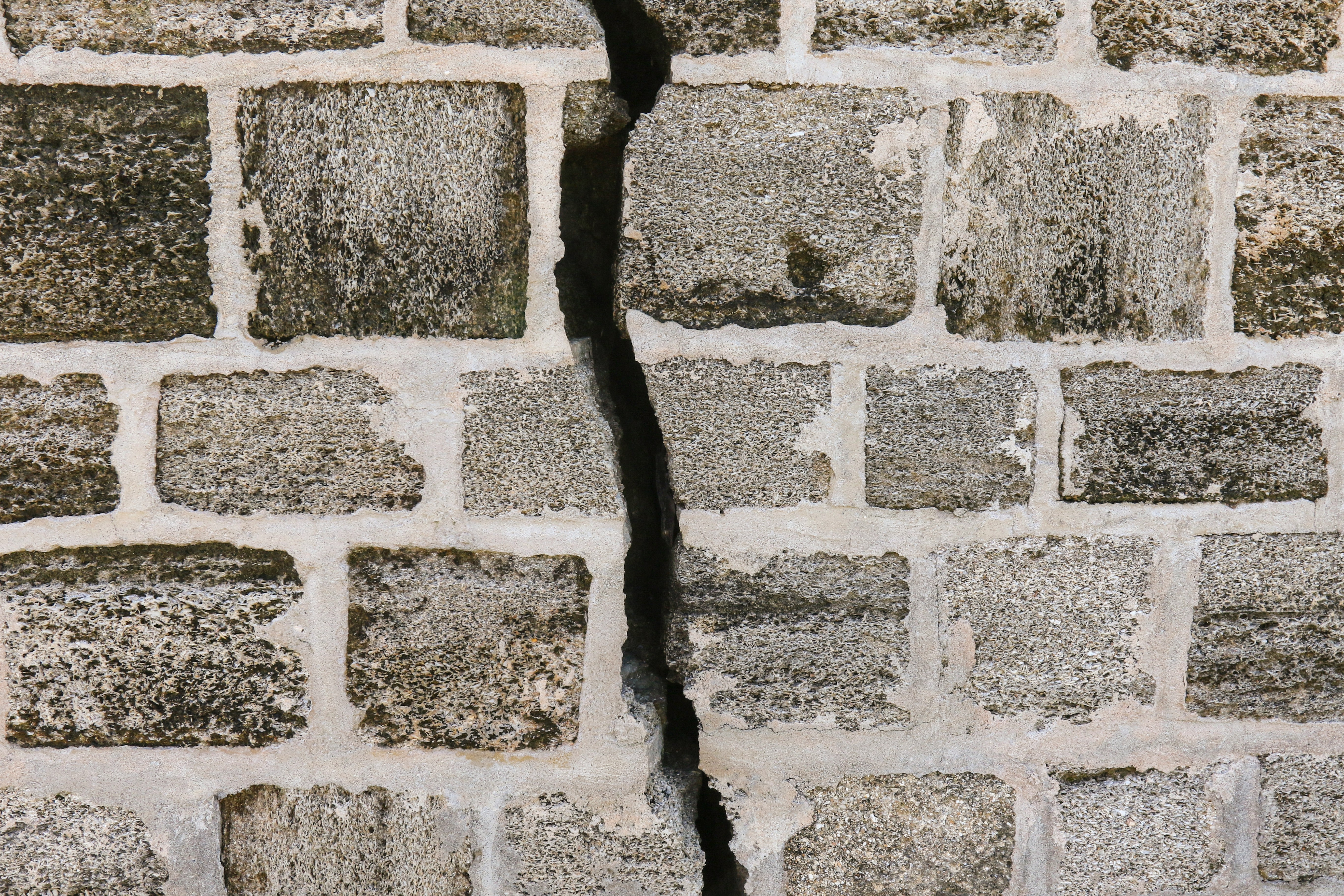mick-haupt-7Kv1Elbagcc-unsplash